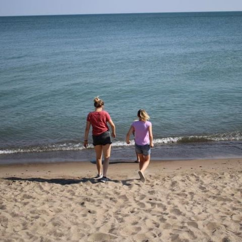 Meet your Posher, Chloe